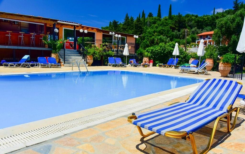 Arianna Apartment Палеокастрица Екстериор снимка