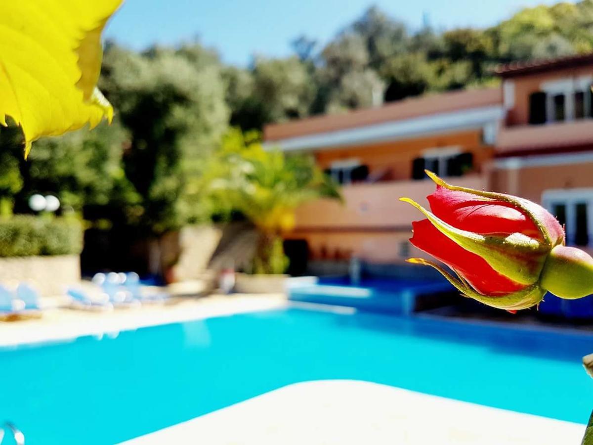 Arianna Apartment Палеокастрица Екстериор снимка