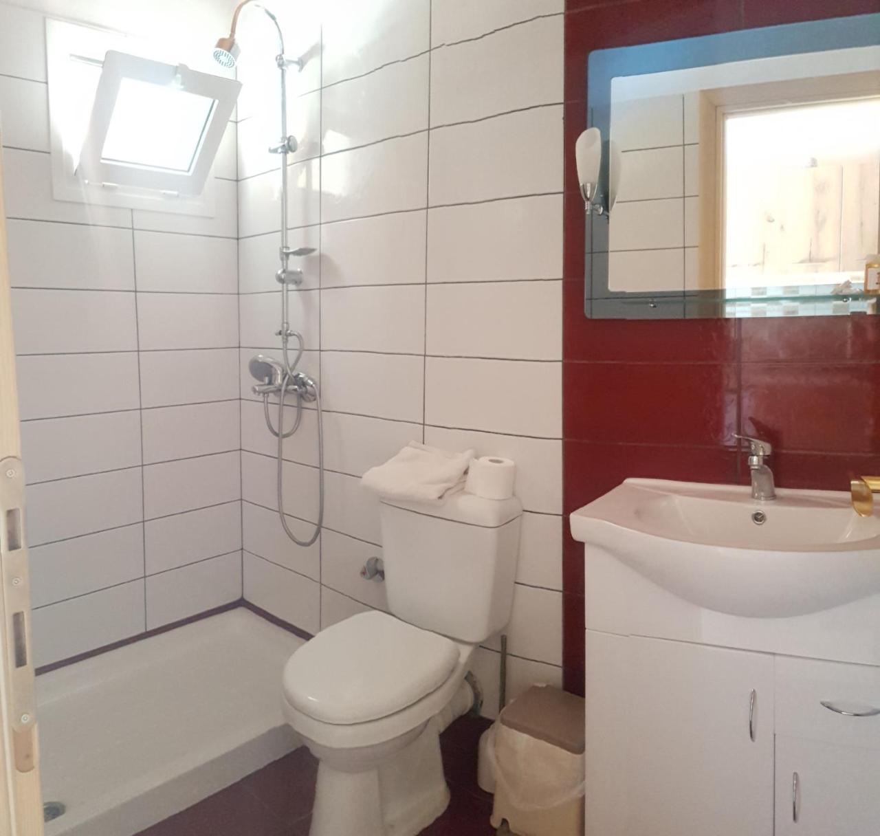 Arianna Apartment Палеокастрица Екстериор снимка